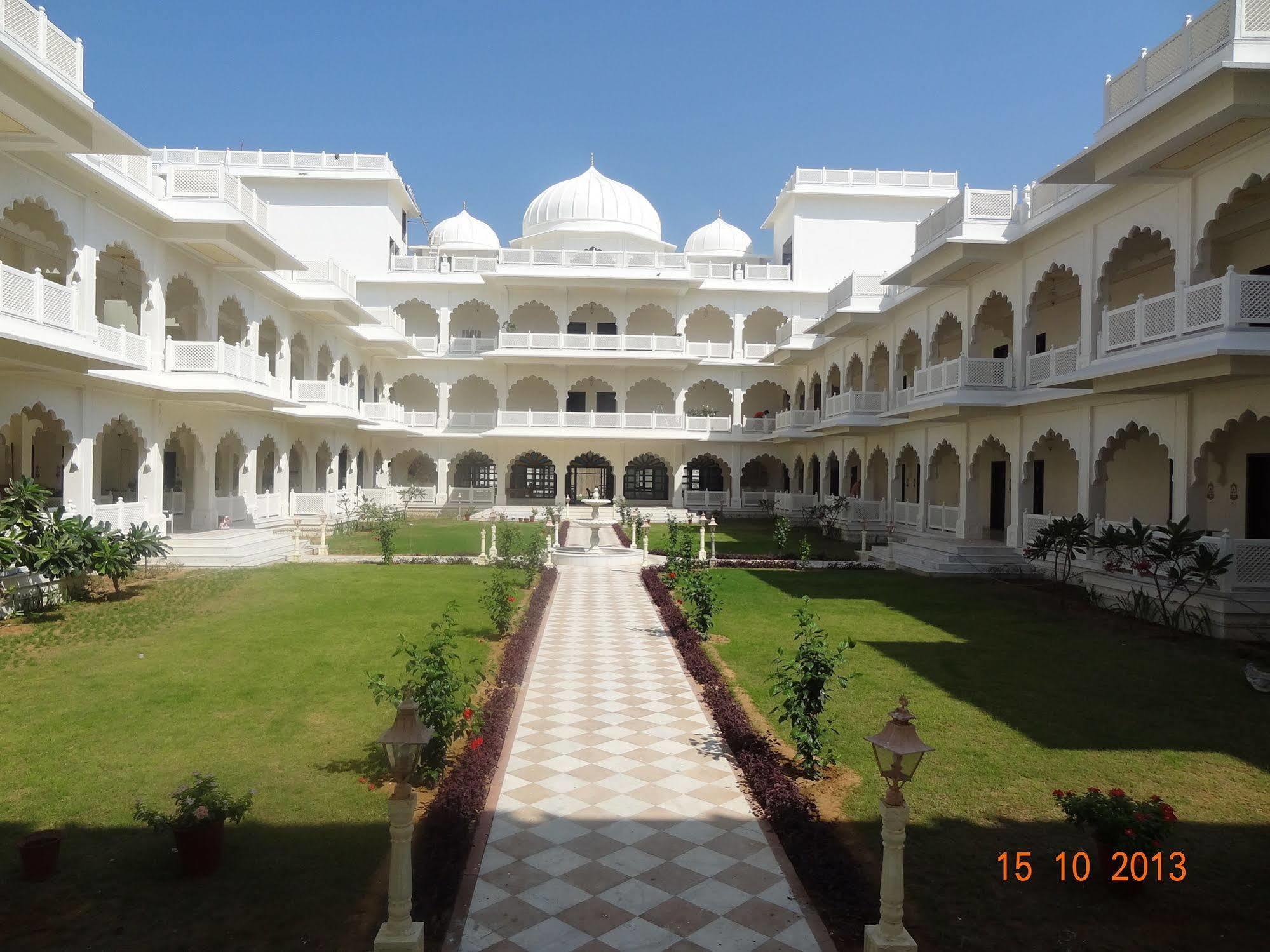 Treehouse Anuraga Palace Ξενοδοχείο Sawai Madhopur Εξωτερικό φωτογραφία