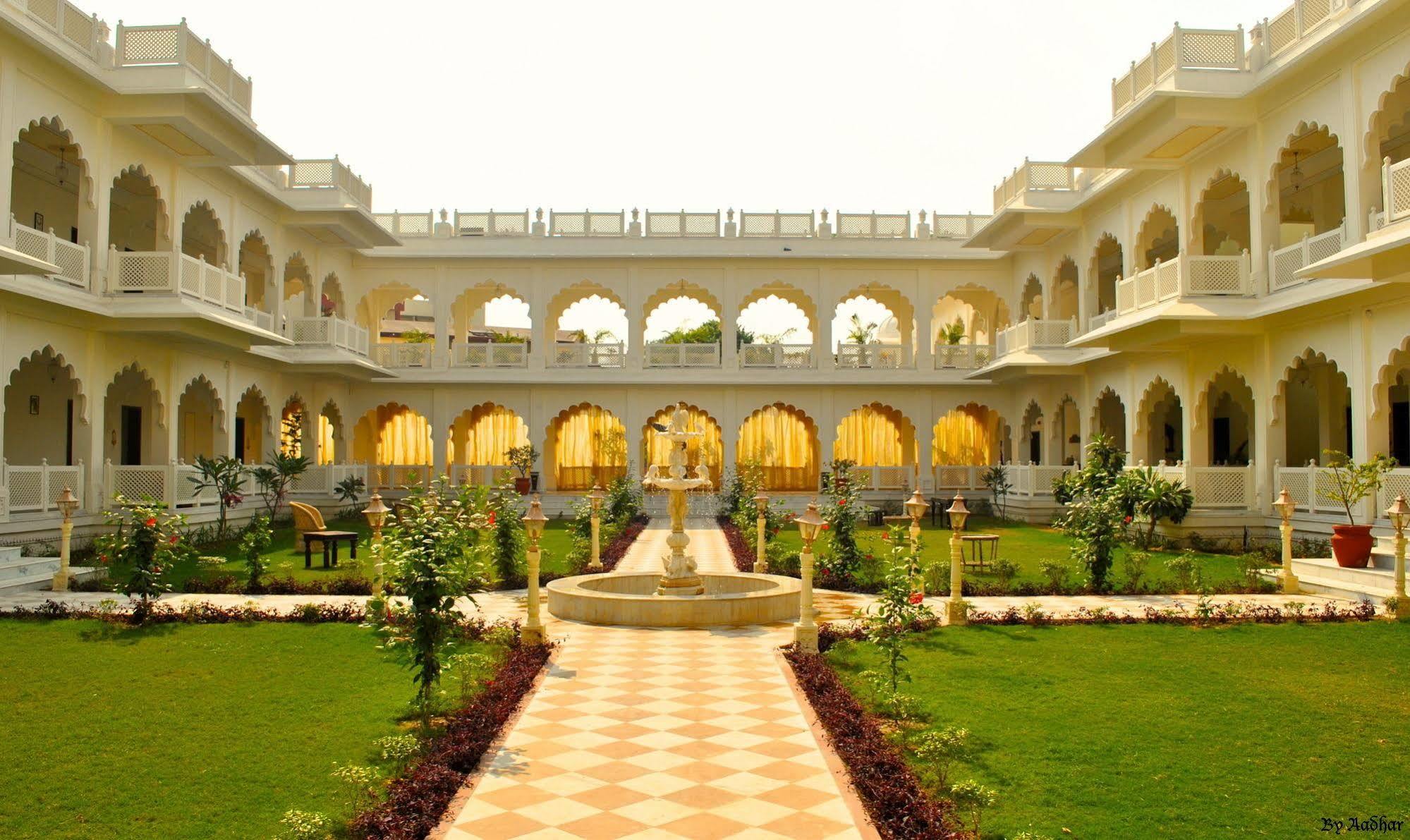 Treehouse Anuraga Palace Ξενοδοχείο Sawai Madhopur Εξωτερικό φωτογραφία